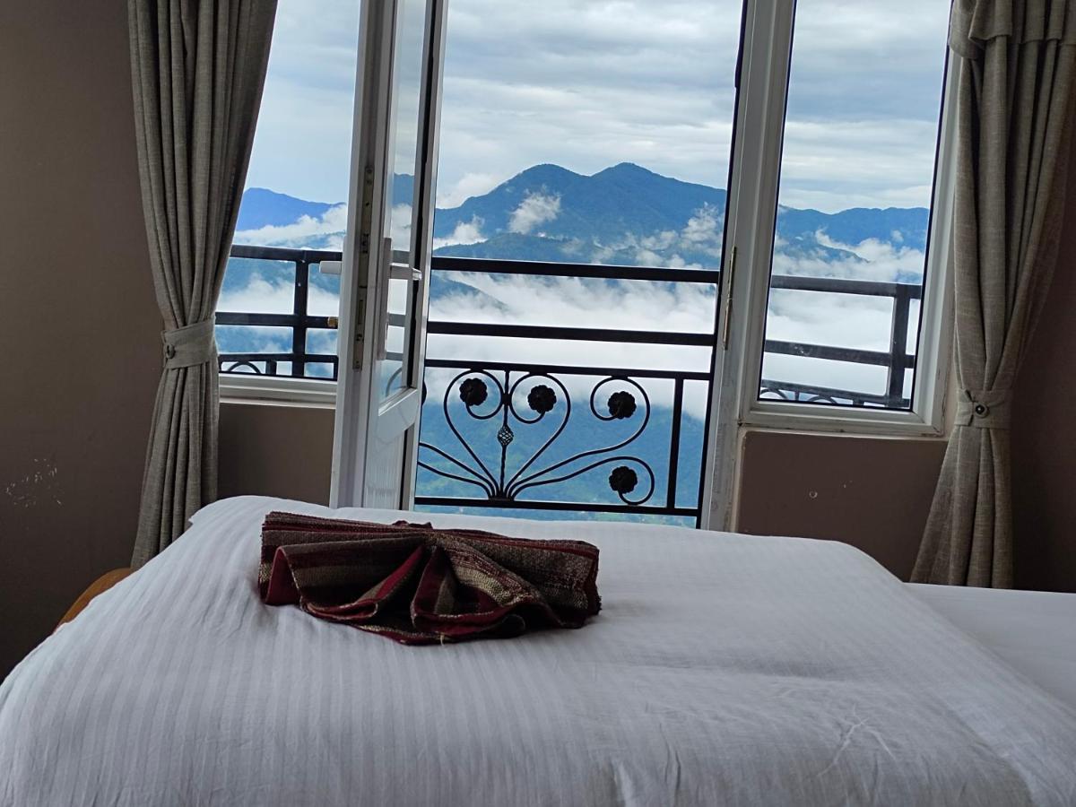 Hotel High Ground Inn Sarangkot Pokhara Exteriör bild